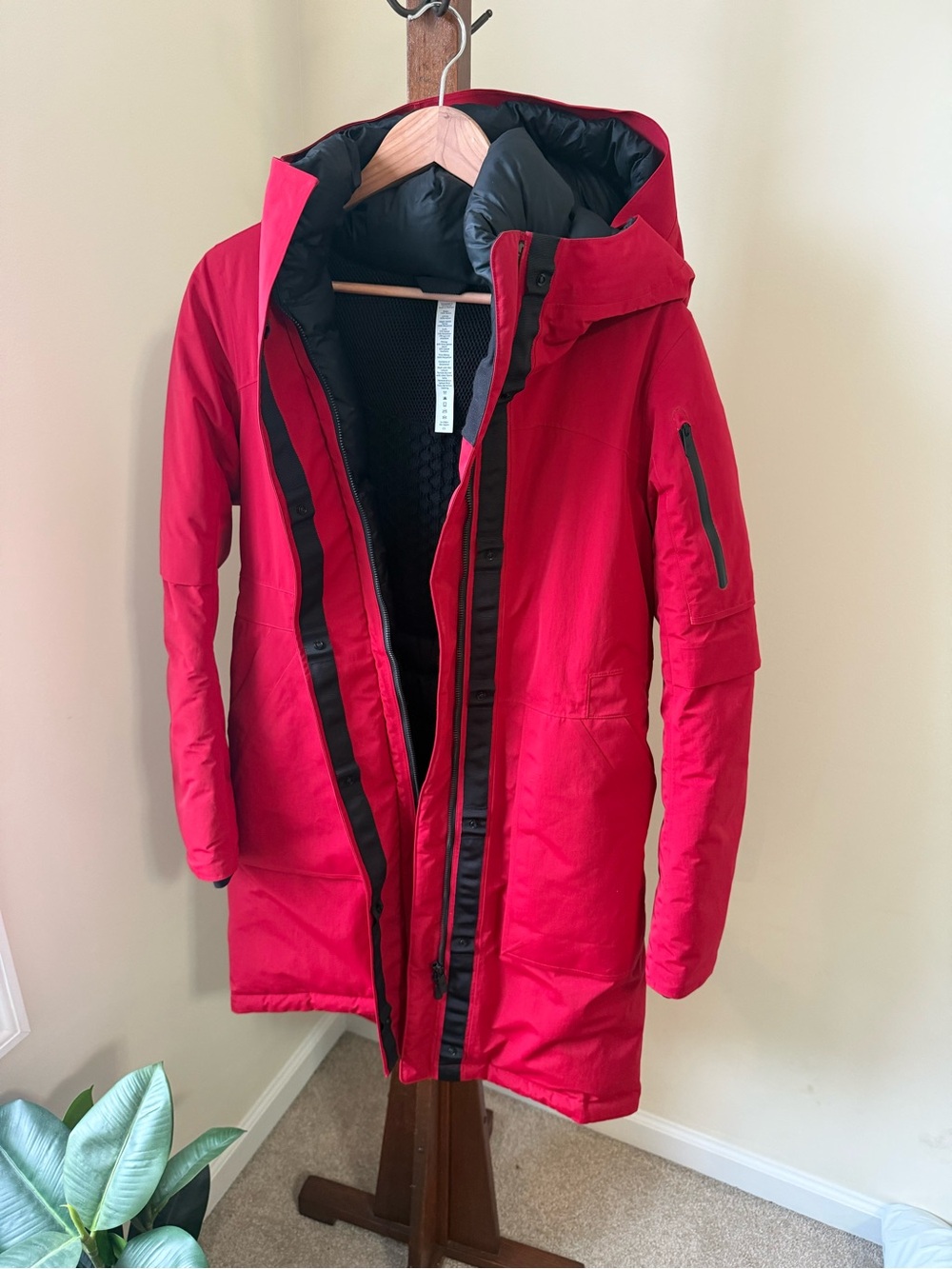 lululemon athletica Black Mesh-Lined Coat